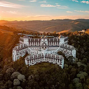  Hotel Camas Queen Com Servico De